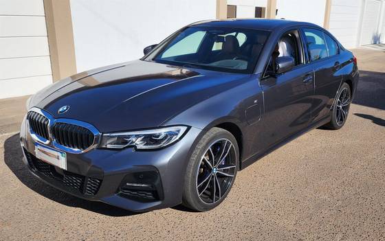 BMW 330e 2.0 16V TURBO HÍBRIDO M SPORT AUTOMÁTICO BMW 330e 2.0 16V TURBO HÍBRIDO M SPORT AUTOMÁTICO